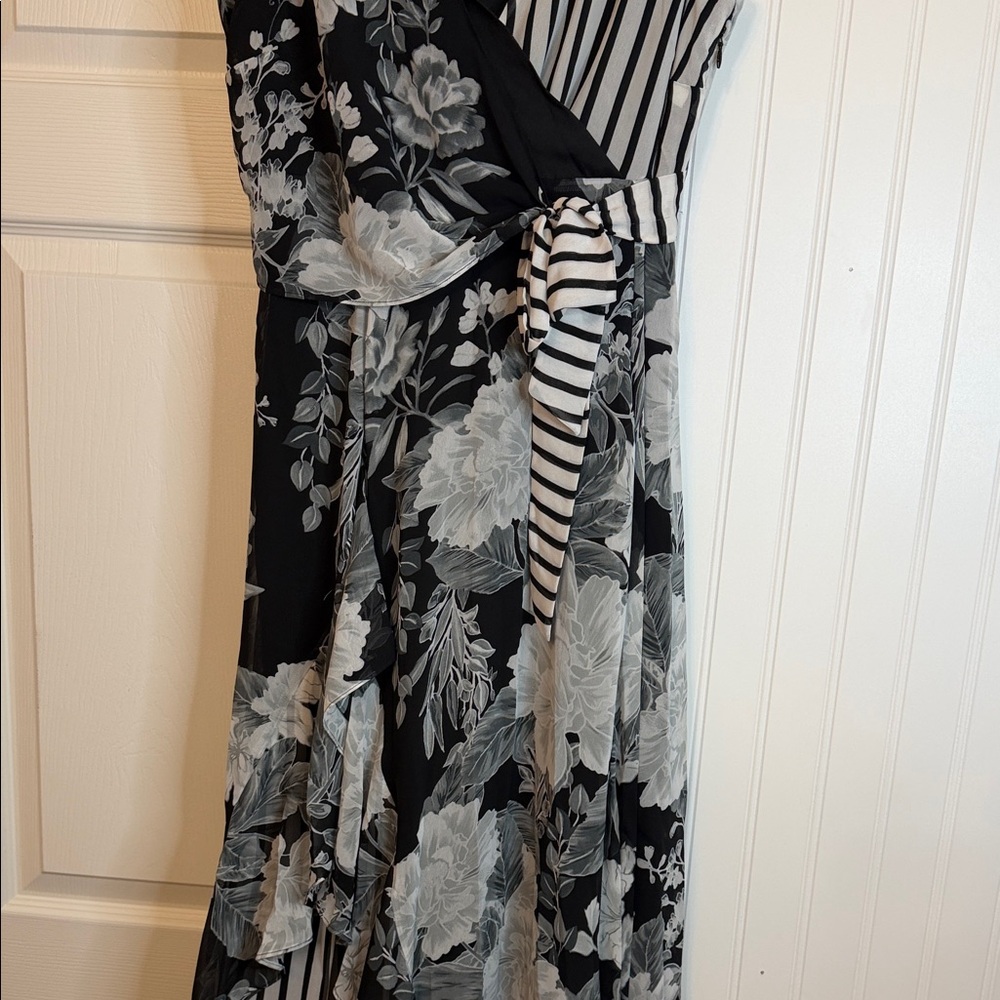 INC Women's Black Floral Stripe Printed Ruffle-trim Maxi Dress - Picture 4 of 9